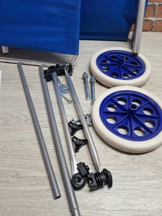 Tumbona AKTIVE Plegable con Ruedas