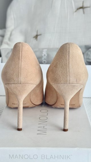 Manolo Blahnik de ante Nuevos