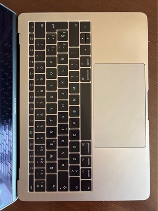 MacBook Pro 2017 128g
