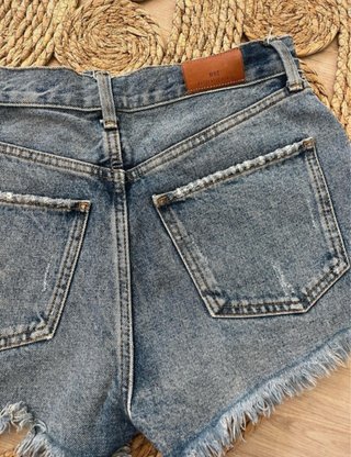 Pantalón corto vaquero Mango