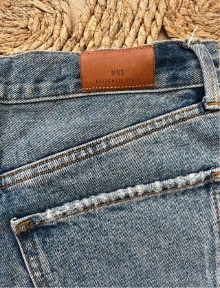 Pantalón corto vaquero Mango