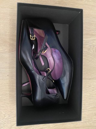 Tacones piel negra Ursula Mascaro
