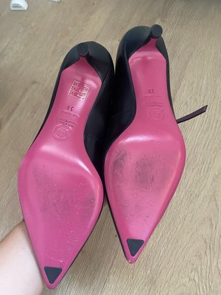 Tacones piel negra Ursula Mascaro