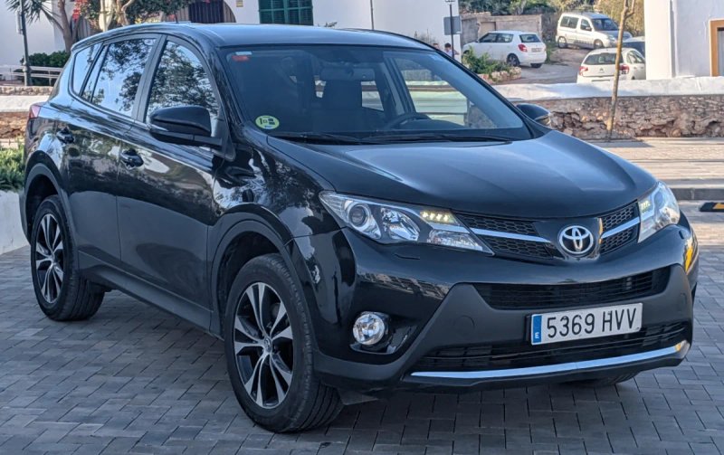 Toyota RAV4 2015 - foto 1