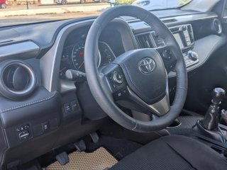Toyota RAV4 2015