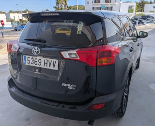 Toyota RAV4 2015