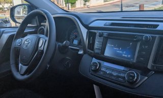 Toyota RAV4 2015