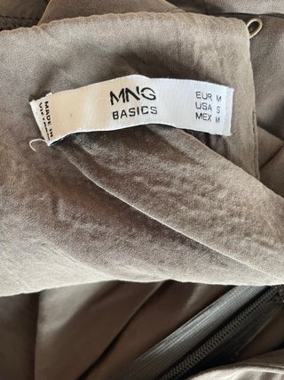 Mono Mango verde oliva talla M