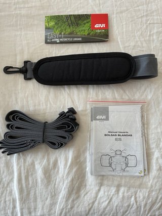 Bolsa blanda asiento moto GIVI ES107B negra