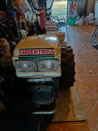 Tractor Supertriss Roteco