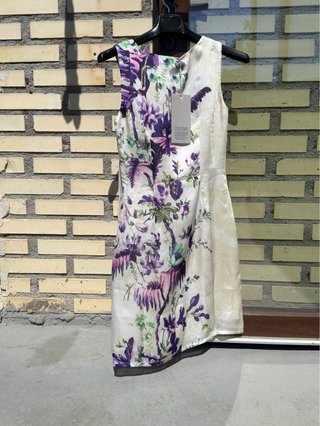 Vestido estampado floral lavanda
