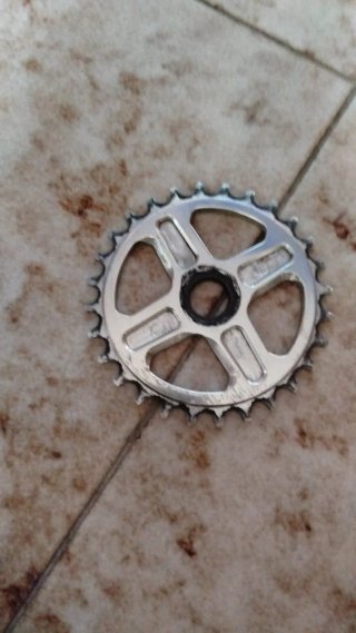 Corona 28 denti 19mm