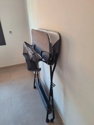 Cambiador bebé plegable con cesta