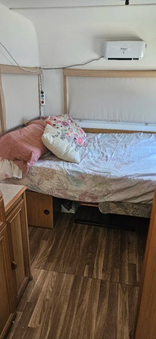 Caravana fija instalada camping. PRECIO NEGOCIABLE