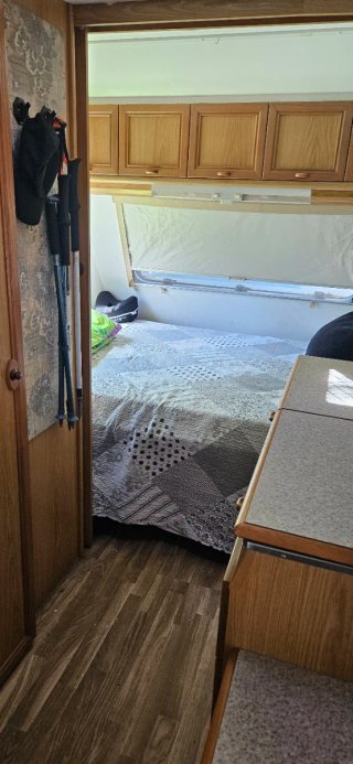 Caravana fija instalada camping. PRECIO NEGOCIABLE