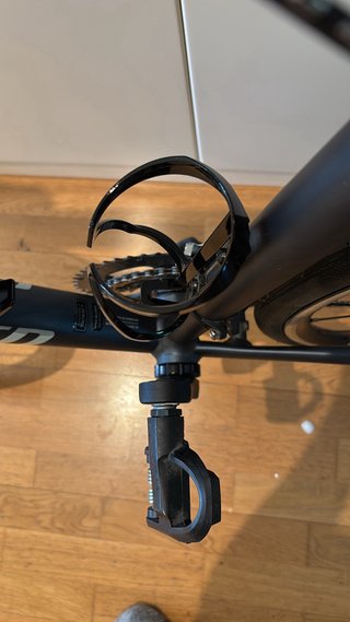 Bicicleta de carretera tiene 3 salidas