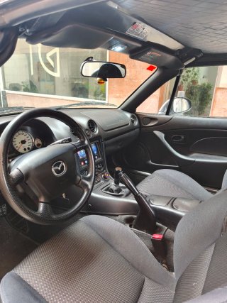 Mazda MX-5 2002 MIATA