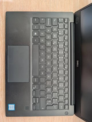 Dell XPS 13 9360 negro