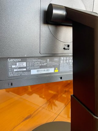 Monitor Lenovo ThinkVision T22i-10