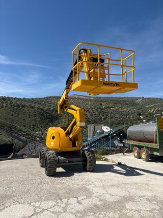 Plataforma Elevadora Haulotte HA16PXNT