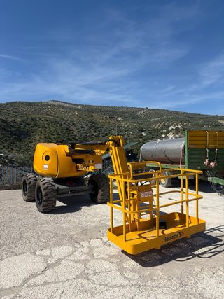 Plataforma Elevadora Haulotte HA16PXNT