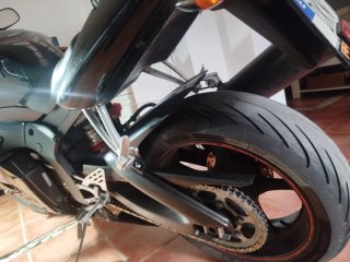 Yamaha R6 Negra