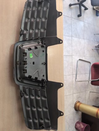 Rejilla frontal Nissan Qashqai.