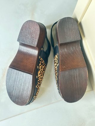 Zuecos Shuia/Shuia leopardo