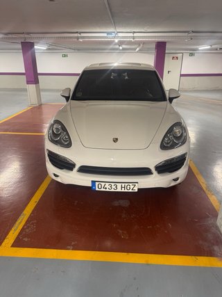 Porsche Cayenne 2011