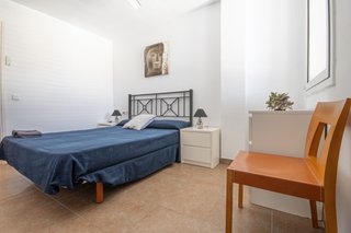 Acogedor piso vacacional con piscina comunitaria!