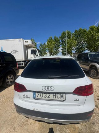 Audi A4 Allroad 2011