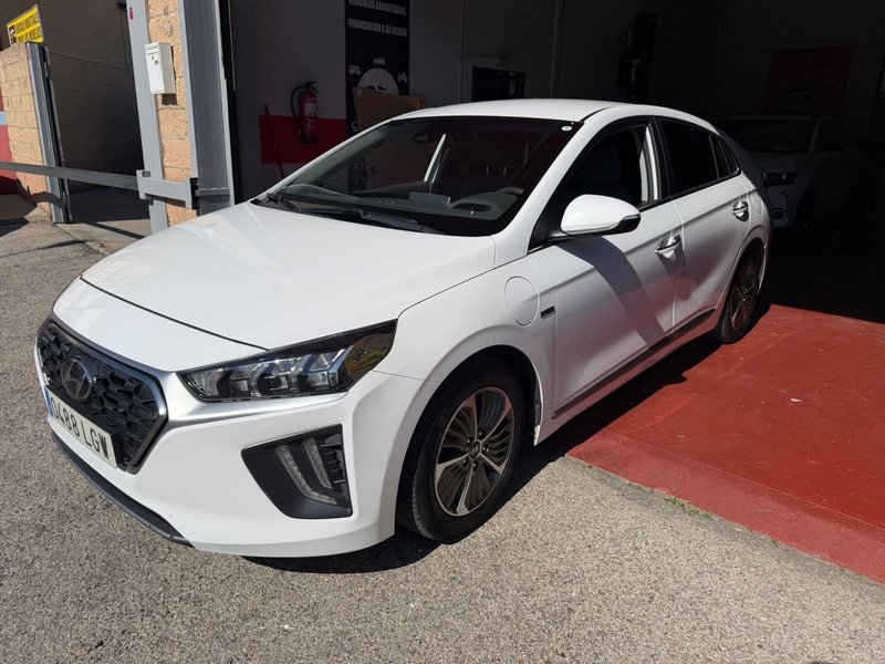 Hyundai Ioniq 2020, foto 4