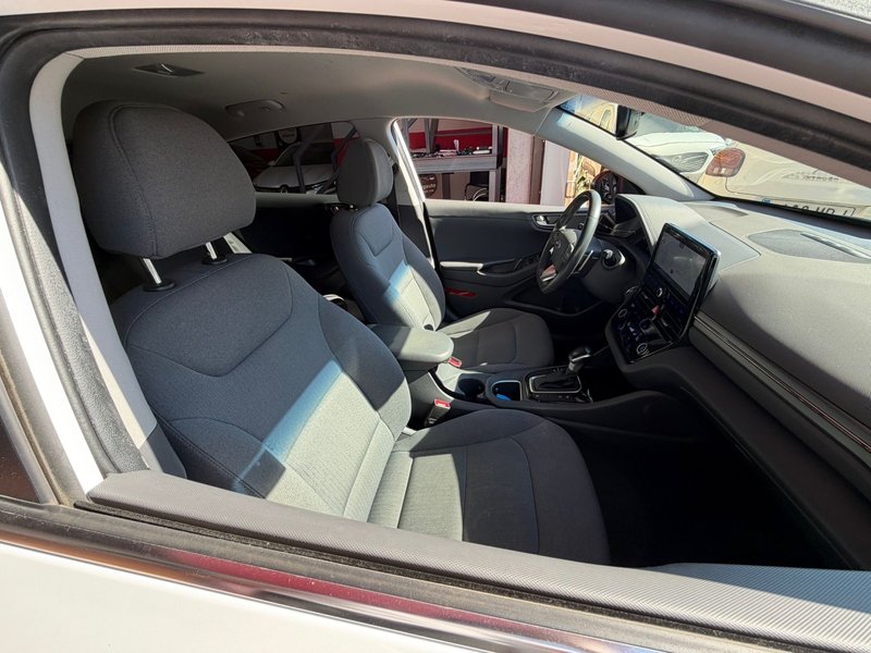 Hyundai Ioniq 2020, foto 12