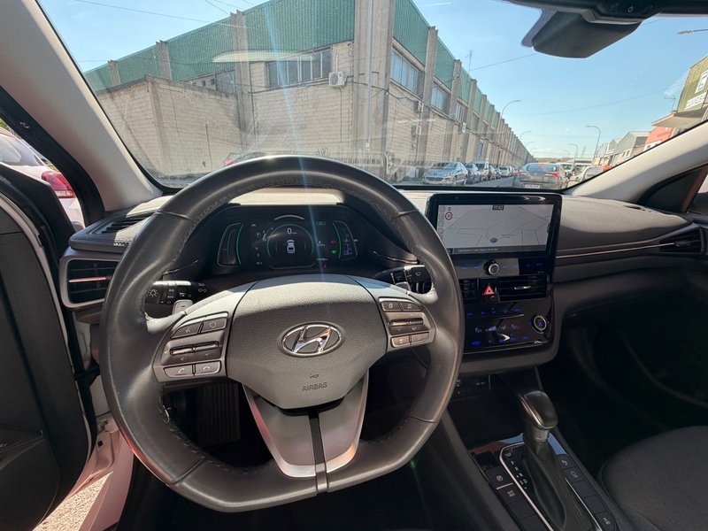 Hyundai Ioniq 2020, foto 16