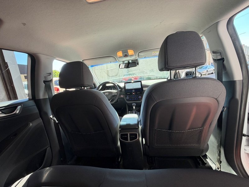 Hyundai Ioniq 2020, foto 18