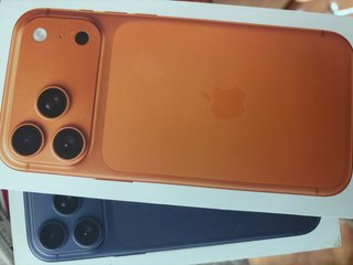 iPhone 17 Pro Max 512GB Naranja/Azul