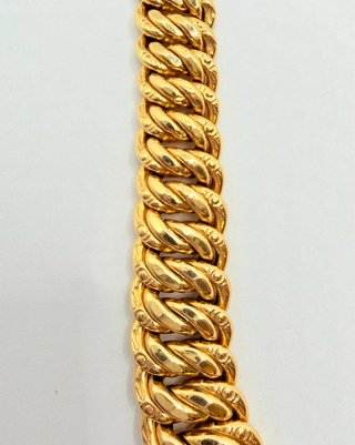 Cadena Barbada oro de 18k, 33.13 g, 46 cm.
