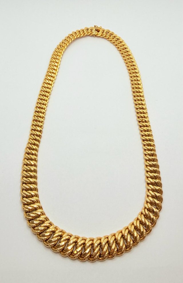 Cadena Barbada oro de 18k, 33.13 g, 46 cm.