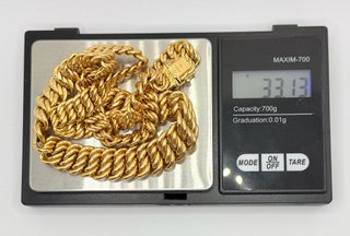 Cadena Barbada oro de 18k, 33.13 g, 46 cm.