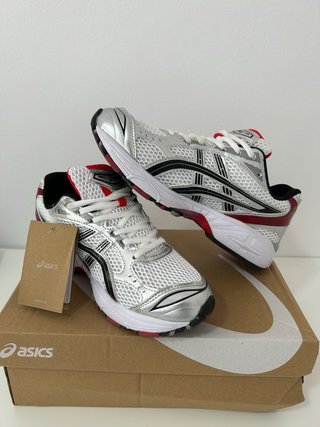Asics Kayano 14 Rojas y Blancas
