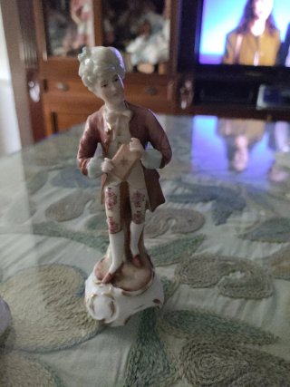 Figuras de porcelana pareja antigua