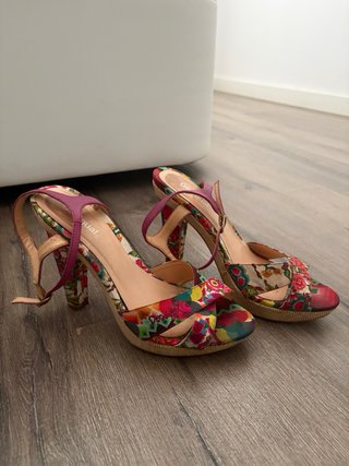 Sandalias Desigual Verano Tacon Multicolor