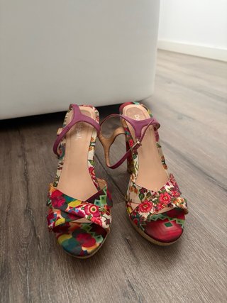 Sandalias Desigual Verano Tacon Multicolor