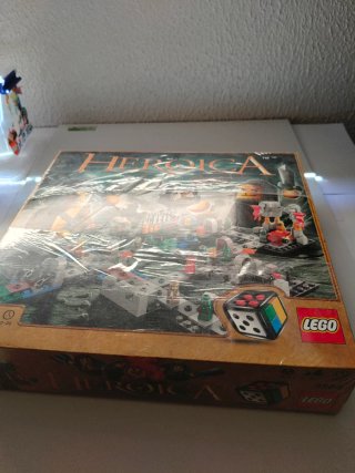 LEGO Heroica Fortaan 2011 Sellado
