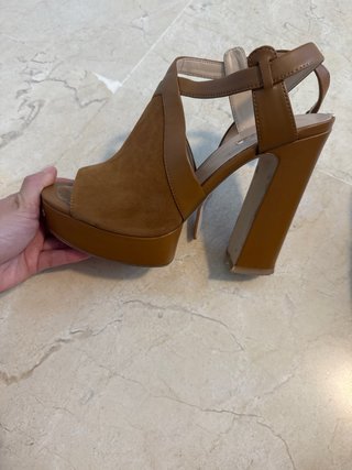Sandalias Guess Talla 40