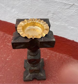 Cenicero madera tallada