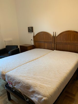 Cama articulada eléctrica con colchón látex