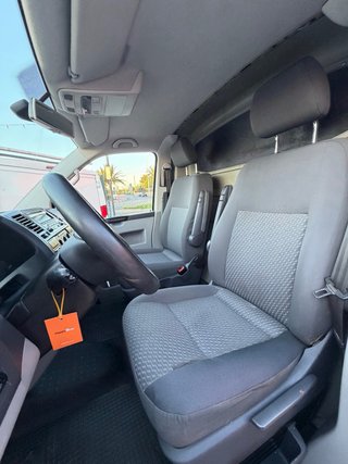Volkswagen Transporter 2012