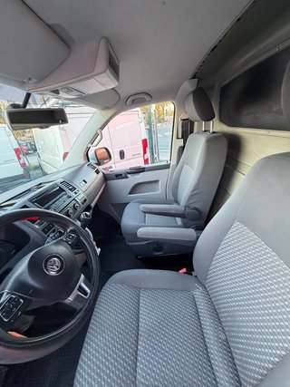 Volkswagen Transporter 2012