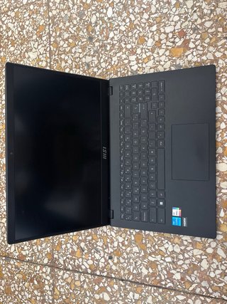 MSI Modern Notebook Nero